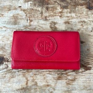TUCKER TWEED EQUESTRIAN SCARLET LEATHER WALLET
